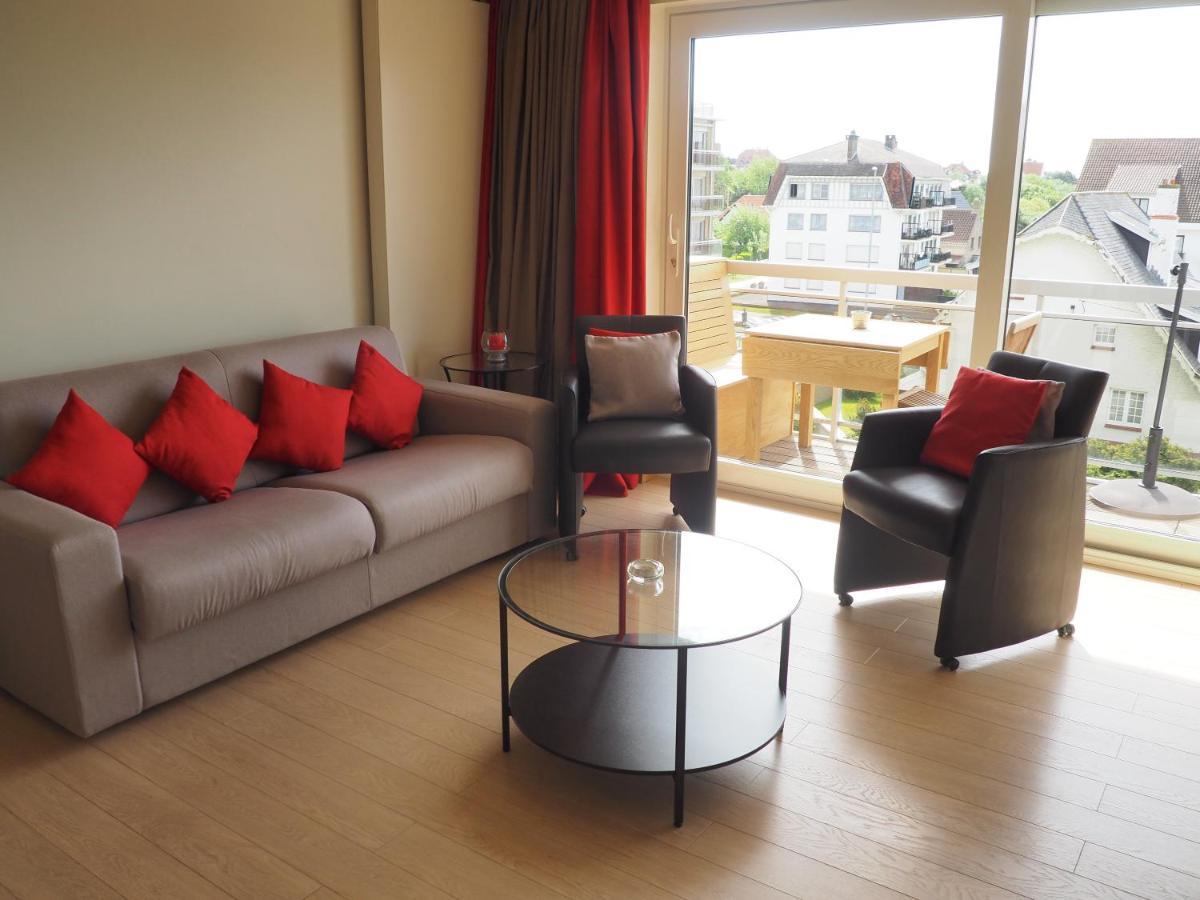Appartement Sur La Digue - De Haan - Le Coq - Silver Beach D2 Exterior photo