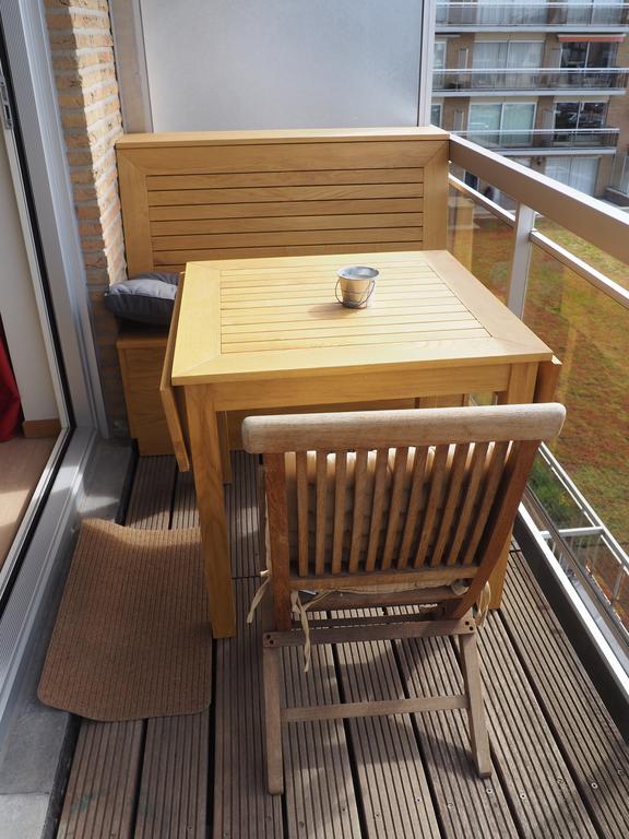 Appartement Sur La Digue - De Haan - Le Coq - Silver Beach D2 Exterior photo